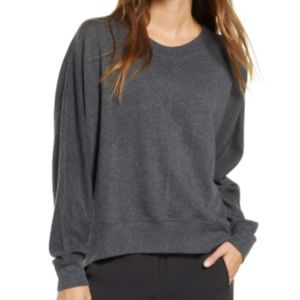 ZELLA NEW w/TAGS, Sz Sm Grey Carey Crew High/Low Sweatshirt
